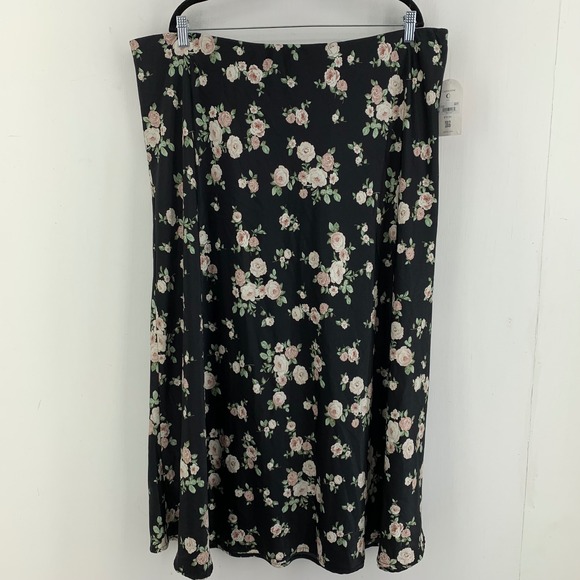 ARULA Dresses & Skirts - Arula Captivating C Black Dark Floral Rose Midi Skirt 3X Whimsigoth Cottage